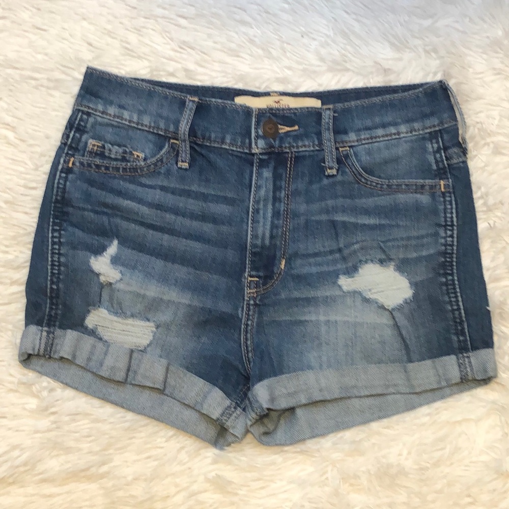 Hollister Short-Short high rise shorts